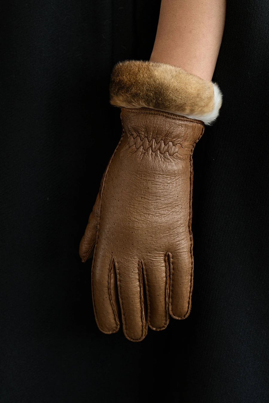 women's peccary gloves with orylag fur